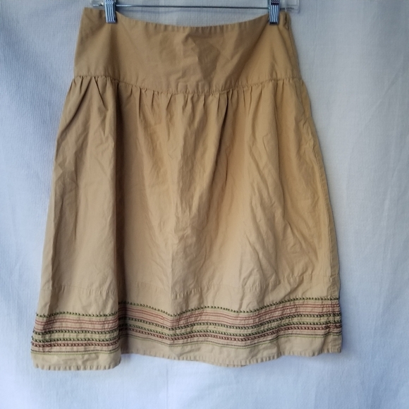 Old Navy Embellished Skirt - Picture 5 of 5